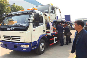 双台子汽车道路救援拖车价格